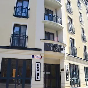 Augusten Hotel